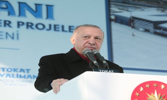 “Tüm fedakârlıklarımıza değecek müreffeh bir gelecek bizi bekliyor”