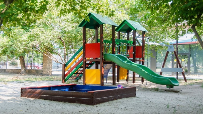 Melitopol’daki “Birleşik Rusya” halk programına göre parkın iyileştirilmesi tamamlandı